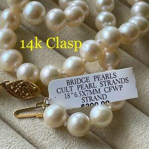 NWT 18” long cultured pearl necklace with 14k gold clasp